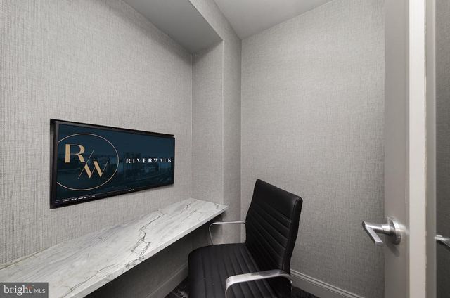 60 N 23RD ST #2406, Philadelphia, PA 19103