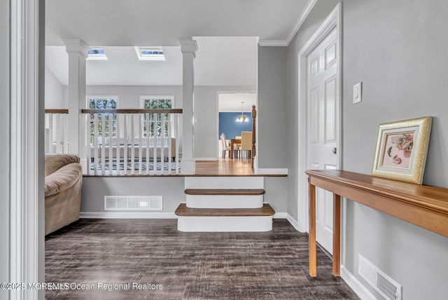 1 Barbara Lane, Oakhurst, NJ 07755