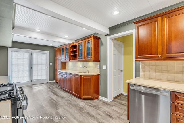 1 Barbara Lane, Oakhurst, NJ 07755