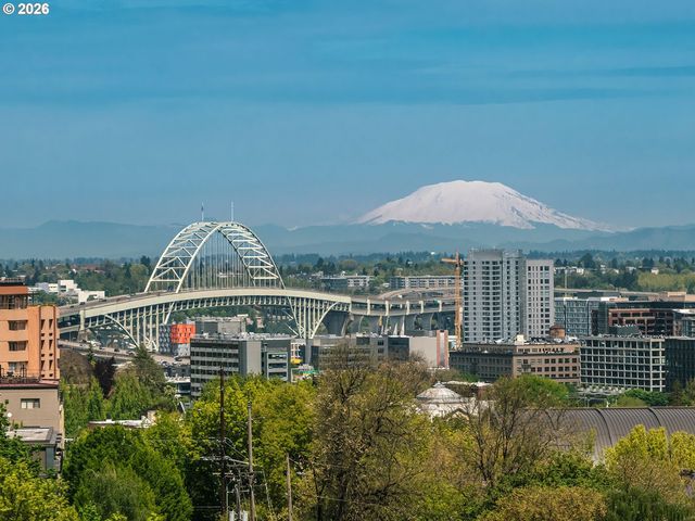 2020 Sw MARKET STREET Dr 101, Portland, OR 97201