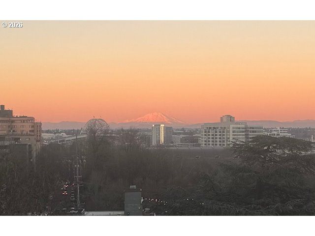 2020 Sw MARKET STREET Dr 101, Portland, OR 97201