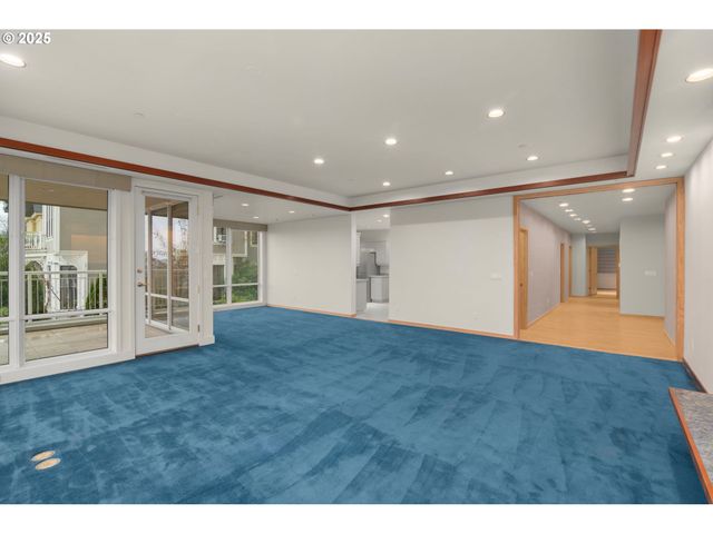 2020 Sw MARKET STREET Dr 101, Portland, OR 97201