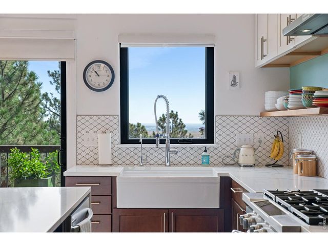 8394 Larkspur Rd, Boulder, CO 80302