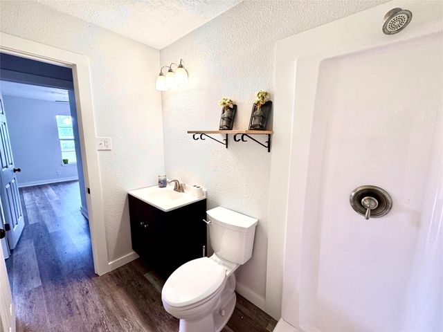 83 Westlake Road, Trinity, TX 75862
