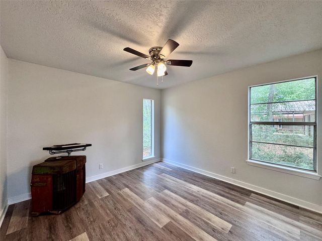 83 Westlake Road, Trinity, TX 75862