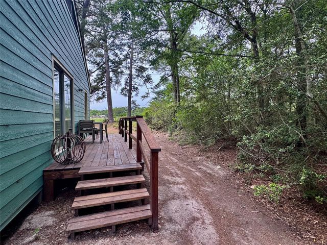 83 Westlake Road, Trinity, TX 75862