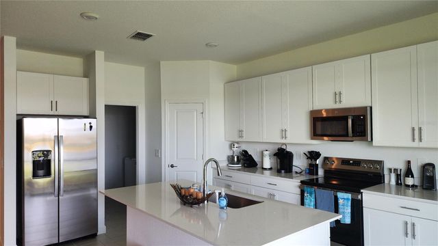 8146 SAINT KITTS CIRCLE, Englewood, FL 34224