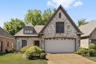 1655 S RYAMAR CV, Memphis, TN 38016