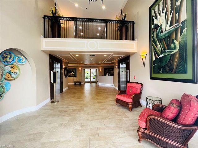5550 Heron Point DR 704, Naples, FL 34108