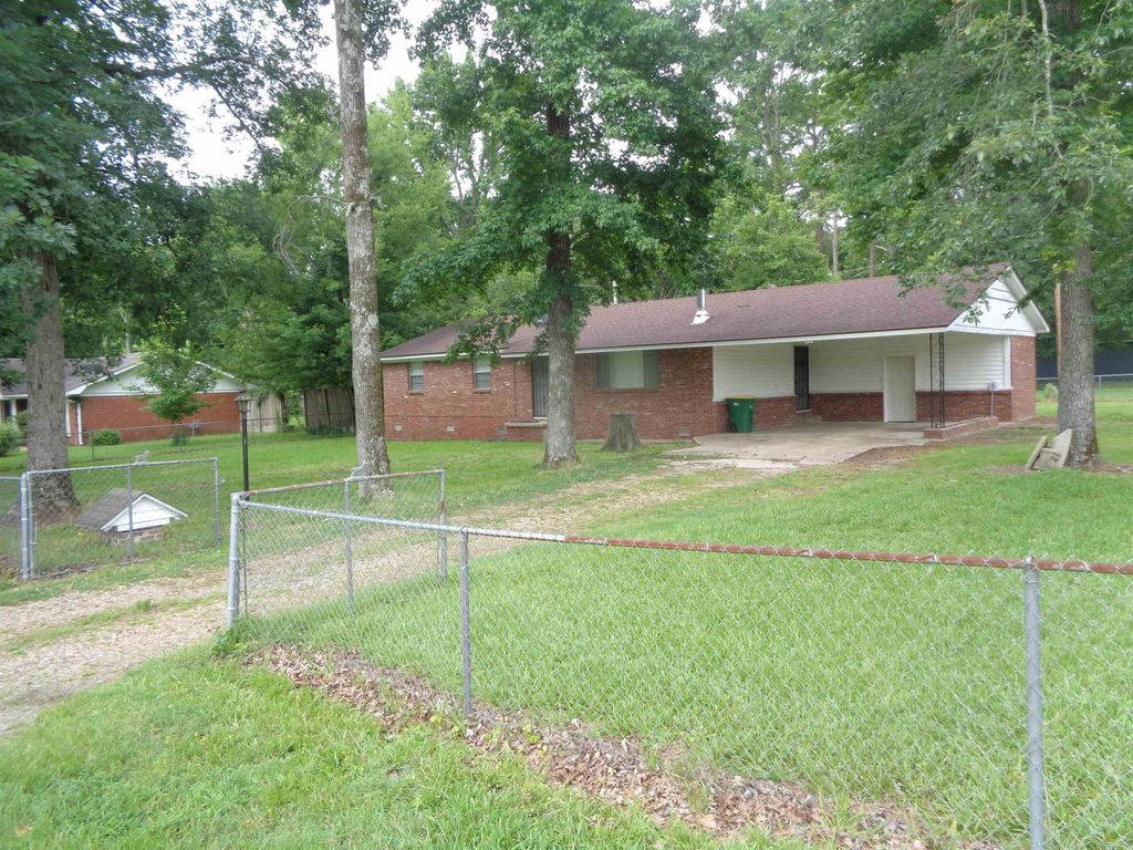 9729 Lanehart Road, Little Rock, AR 72204