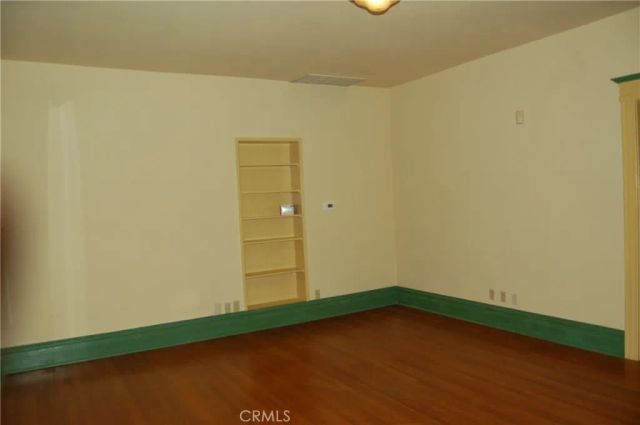 4162 CHESTNUT Street, Riverside, CA 92501