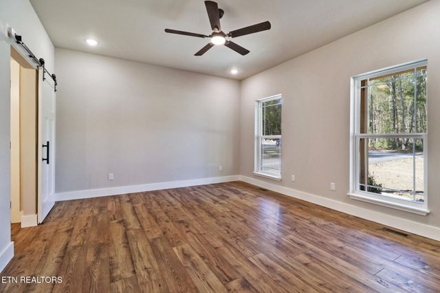 340 Annabelle Way, Jamestown, TN 38556