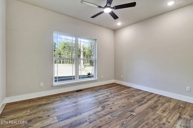 340 Annabelle Way, Jamestown, TN 38556