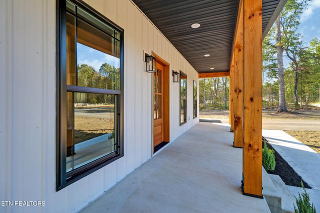 340 Annabelle Way, Jamestown, TN 38556