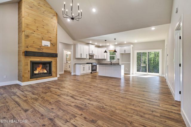 340 Annabelle Way, Jamestown, TN 38556