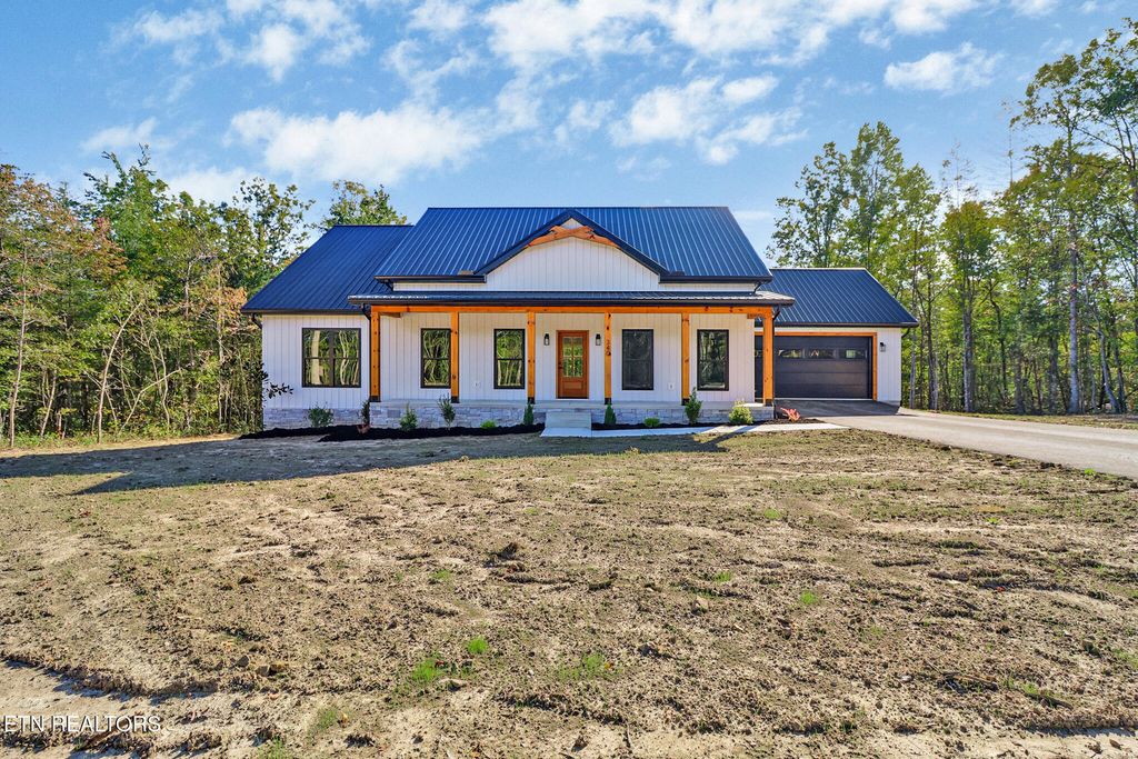 340 Annabelle Way, Jamestown, TN 38556