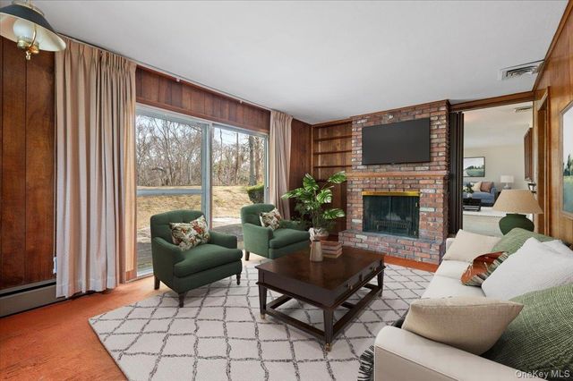 8 Skyline Drive, Huntington, NY 11743