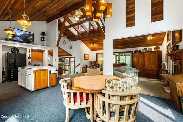 177 Hawkins Spur Rd, Sagle, ID 83860