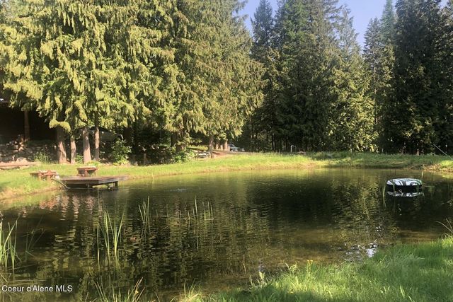 177 Hawkins Spur Rd, Sagle, ID 83860