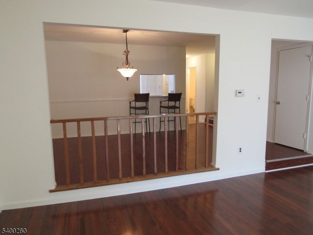 32 Lafayette Ct, North Brunswick Twp., NJ 08902