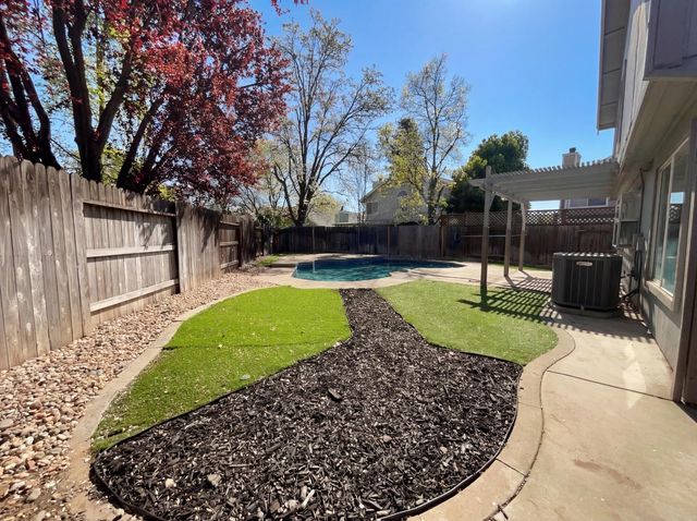 8520 Morning Skye Way, Antelope, CA 95843