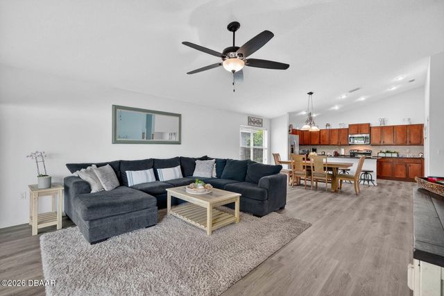 6805 Vintage Lane, Port Orange, FL 32128