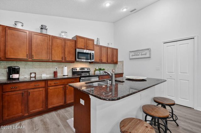 6805 Vintage Lane, Port Orange, FL 32128