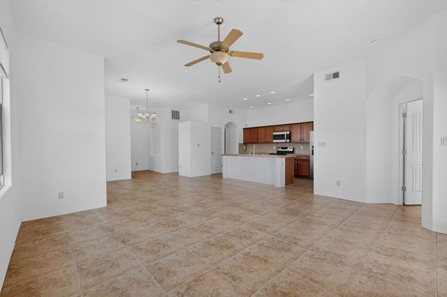 41 Bosquecillo, Santa Fe, NM 87508