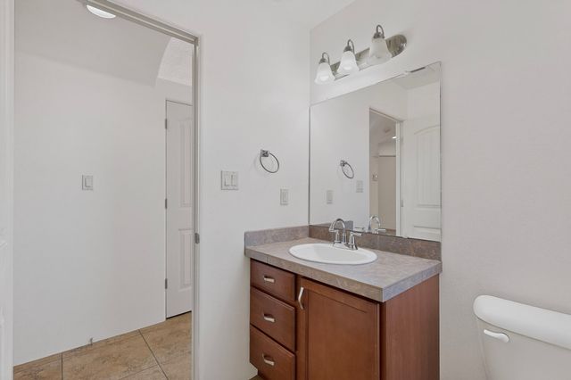 41 Bosquecillo, Santa Fe, NM 87508