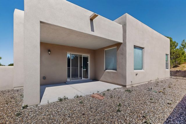 41 Bosquecillo, Santa Fe, NM 87508