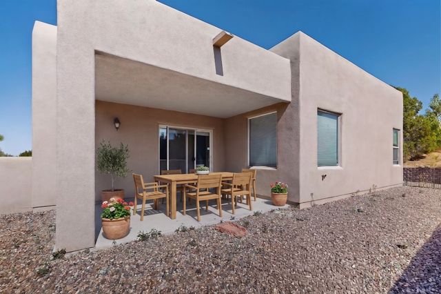 41 Bosquecillo, Santa Fe, NM 87508
