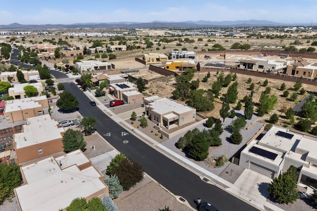 41 Bosquecillo, Santa Fe, NM 87508