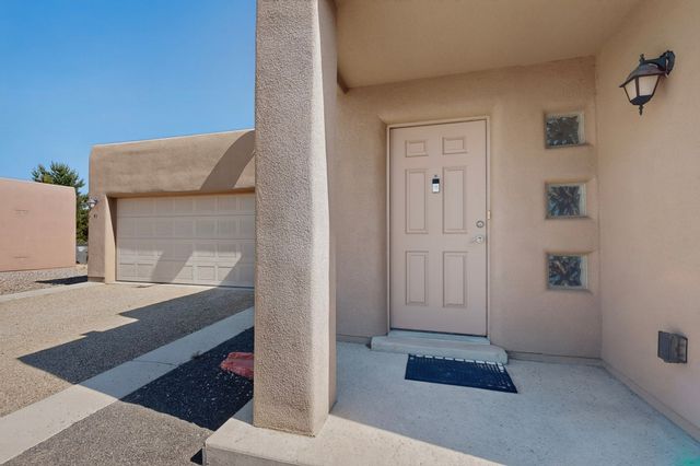 41 Bosquecillo, Santa Fe, NM 87508