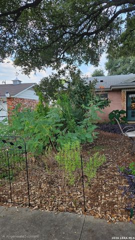 4806 WYCLIFF DR, San Antonio, TX 78220