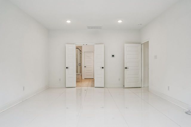 329 Magnolia Street, Oak Point, TX 75068