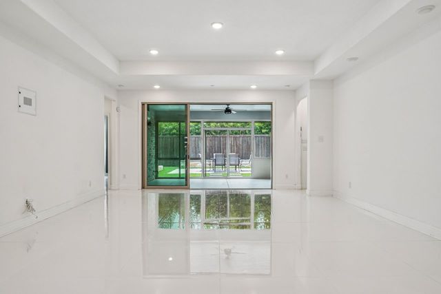 329 Magnolia Street, Oak Point, TX 75068