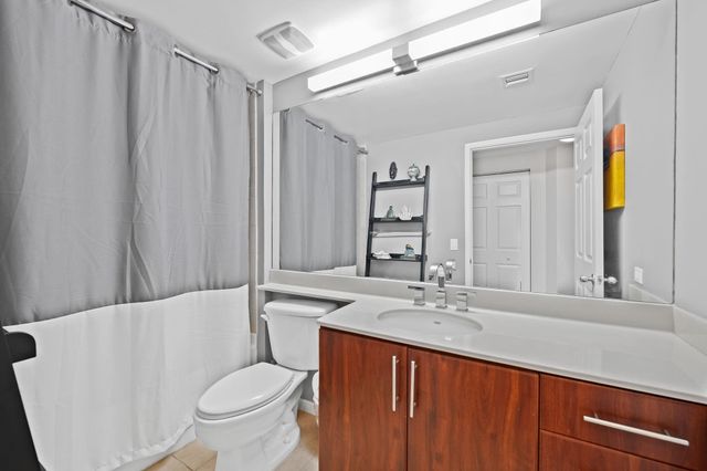 2421 NE 65th Street 313, Fort Lauderdale, FL 33308