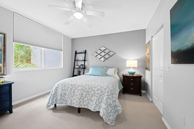 2421 NE 65th Street 313, Fort Lauderdale, FL 33308