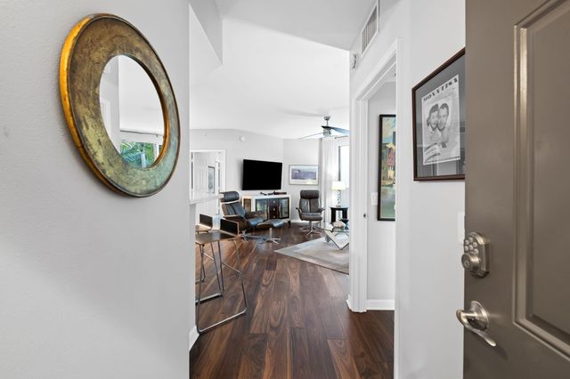 2421 NE 65th Street 313, Fort Lauderdale, FL 33308