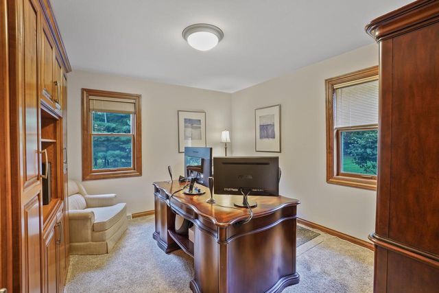 171 Birch ROAD, Delafield, WI 53018