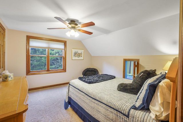 171 Birch ROAD, Delafield, WI 53018