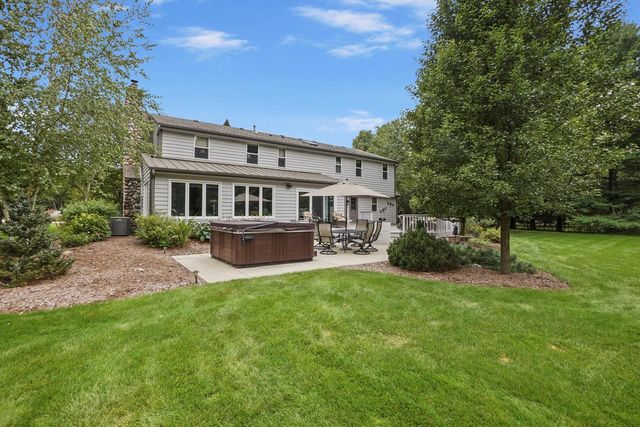 171 Birch ROAD, Delafield, WI 53018