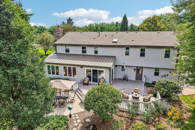 171 Birch ROAD, Delafield, WI 53018