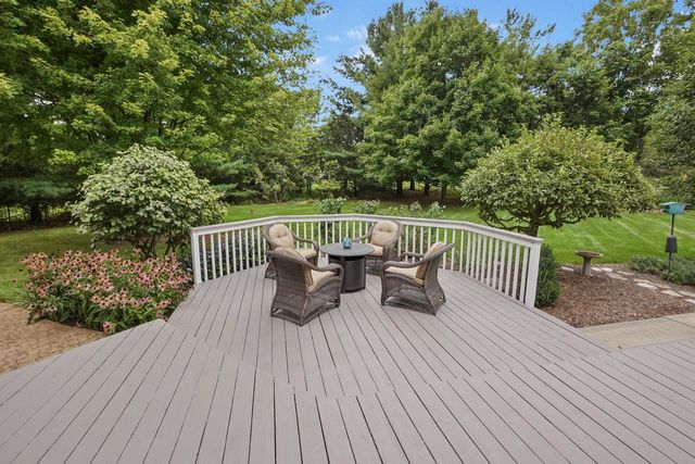 171 Birch ROAD, Delafield, WI 53018