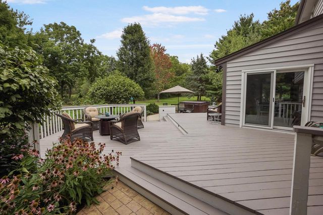 171 Birch ROAD, Delafield, WI 53018