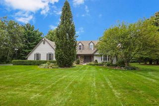 171 Birch ROAD, Delafield, WI 53018