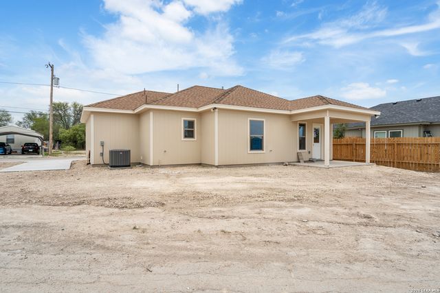 514 Linda Vista, Del Rio, TX 78840
