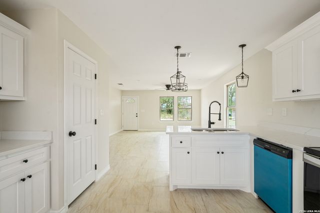 514 Linda Vista, Del Rio, TX 78840