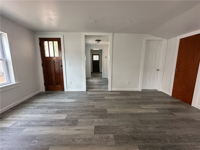 23 West High Street, Lockport City, NY 14094