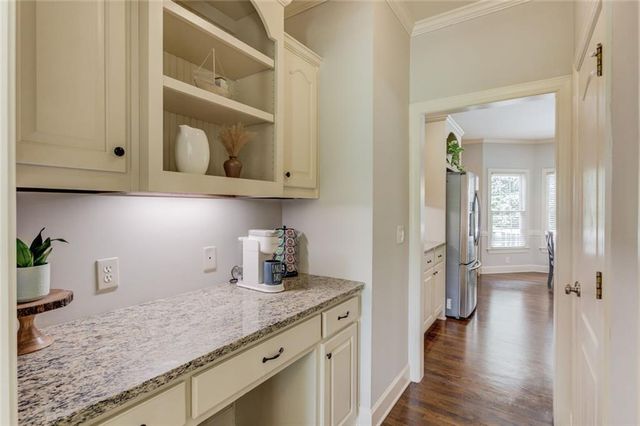 818 Oak Ridge Terrace, Loganville, GA 30052